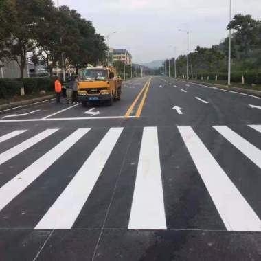 深圳停车场车位标线工程 道路路面
